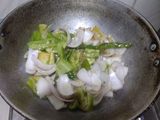 चिकन चिली (chicken chilli recipe in marathi)