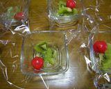 A picture of step 2 of Jellied Fruit Ball (Cherry Blossom Viewing or Sports Day).