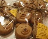 A picture of step 11 of Smiley Face Shortbread.