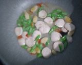 Foto langkah ke 3 dari resep Tumis Buncis Bakso.