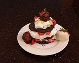A picture of step 10 of Chocolate Strawberry Shortcakes.