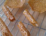 A picture of step 9 of Vickys Brandy Snaps and Baskets, GF DF EF SF NF.