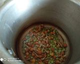 A picture of step 5 of Kolhapuri Cheese Veg Sprouts.