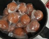 Foto langkah ke 3 dari resep Telur asin express.