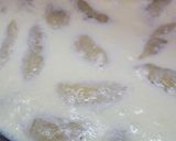 A picture of step 5 of Dudh Pitha.