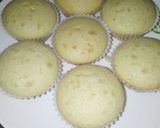A picture of step 2 of Sponge cake.