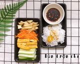 A picture of step 5 of Vegetarian Noodle Salad (Bún trộn chay).