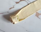 Foto langkah ke 8 dari resep Salt Bread Creamy Matcha.