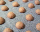 A picture of step 7 of Strawberry Snowballs.