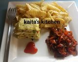 A picture of step 4 of Omelette egg roll.