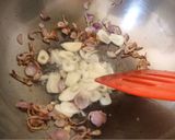 Foto langkah ke 3 dari resep Tumis orak-arik tesa (telur+sayuran).