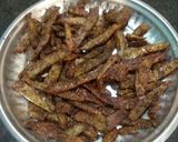 A picture of step 6 of Potato roast with walnut masala.
