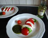 A picture of step 2 of Caprese Salad with Pesto alla Genovese.