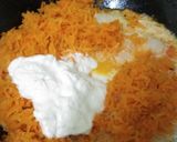 A picture of step 3 of Gajar ka halwa.