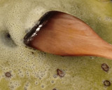 Foto del paso 5 de la receta: Alcachofas a la Plancha con Almejas en Salsa Verde