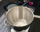 Hình bước làm 1 của món Bánh Quy Valentine