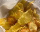 Foto del paso 1 de la receta: Papas fritas como las envasadas pero el toque casero