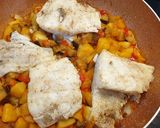 Foto del paso 3 de la receta: Bacalao con pisto y patatas