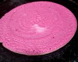 A picture of step 4 of Beetroot Pink Topi Dosa.
