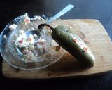 Foto del paso 2 de la receta: Chile jalapeño barroco con requesón de queso de cabra y guacamole. Jalisco México
