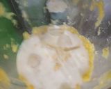 A picture of step 1 of Banana Papaya Smoothies.