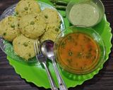 A picture of step 8 of Rava Matar Idli.