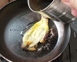 Foto langkah ke 3 dari resep Terong Bakar Telur Dadar.