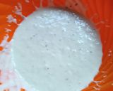 A picture of step 2 of Suji Rice Dhokla.