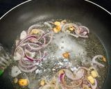 Foto del paso 4 de la receta: Codillo asado con trigueros y setas