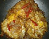 Foto langkah ke 6 dari resep Telur goreng saos tiram.