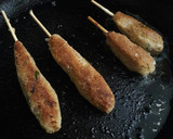 A picture of step 4 of Soya Sattu Seekh Kebab.