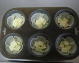 A picture of step 3 of Cheese and Blueberry Honey Cups.