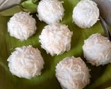 A picture of step 9 of Poornam kozhukkattai/ chana dal modak.
