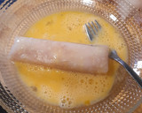 Foto del paso 2 de la receta: Merluza rebozada con tomate