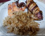 Foto del paso 5 de la receta: Calamar a la plancha, con chimichurri, tajín y arroz frito