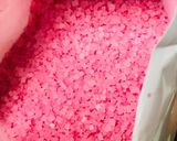 A picture of step 2 of Mangolecious raspberry jelly dessert.