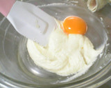 A picture of step 3 of Soft Snowball Cookies.
