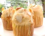 A picture of step 4 of Banana Cupcakes.
