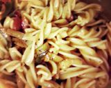 A picture of step 15 of Pasta con Peperoni e Zucchine.