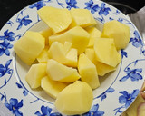 Foto del paso 7 de la receta: Patatas con costillas adobadas