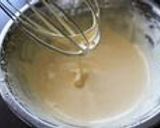 A picture of step 4 of Moist and Rich Chocolate Gateau.
