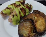 Foto del paso 7 de la receta: Pinchos de pollo con berenjenas salteadas teriyaki🍗🥙🧆