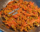 A picture of step 2 of 🥘 Bhindi Pyaz (okra/ladyfinger & onion) 🥘.