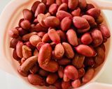 A picture of step 1 of Air fried roasted peanuts.