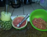 A picture of step 1 of Piña/sandia loca crazy pineapple/watermelon.