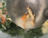 Foto langkah ke 4 dari resep Sayur Daun Singkong.