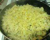 Bow-Tie Cheesy Chicken With Peas And Spinach recipe step 6 photo