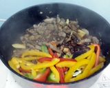 A picture of step 1 of Teriyaki Lamb With Bell Pepper.