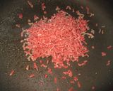 A picture of step 3 of Avocado and Minced Meat Stir-fry with Wasabi Soy Sauce.
