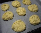 A picture of step 4 of Banana Scones Made With Pancake Mix.